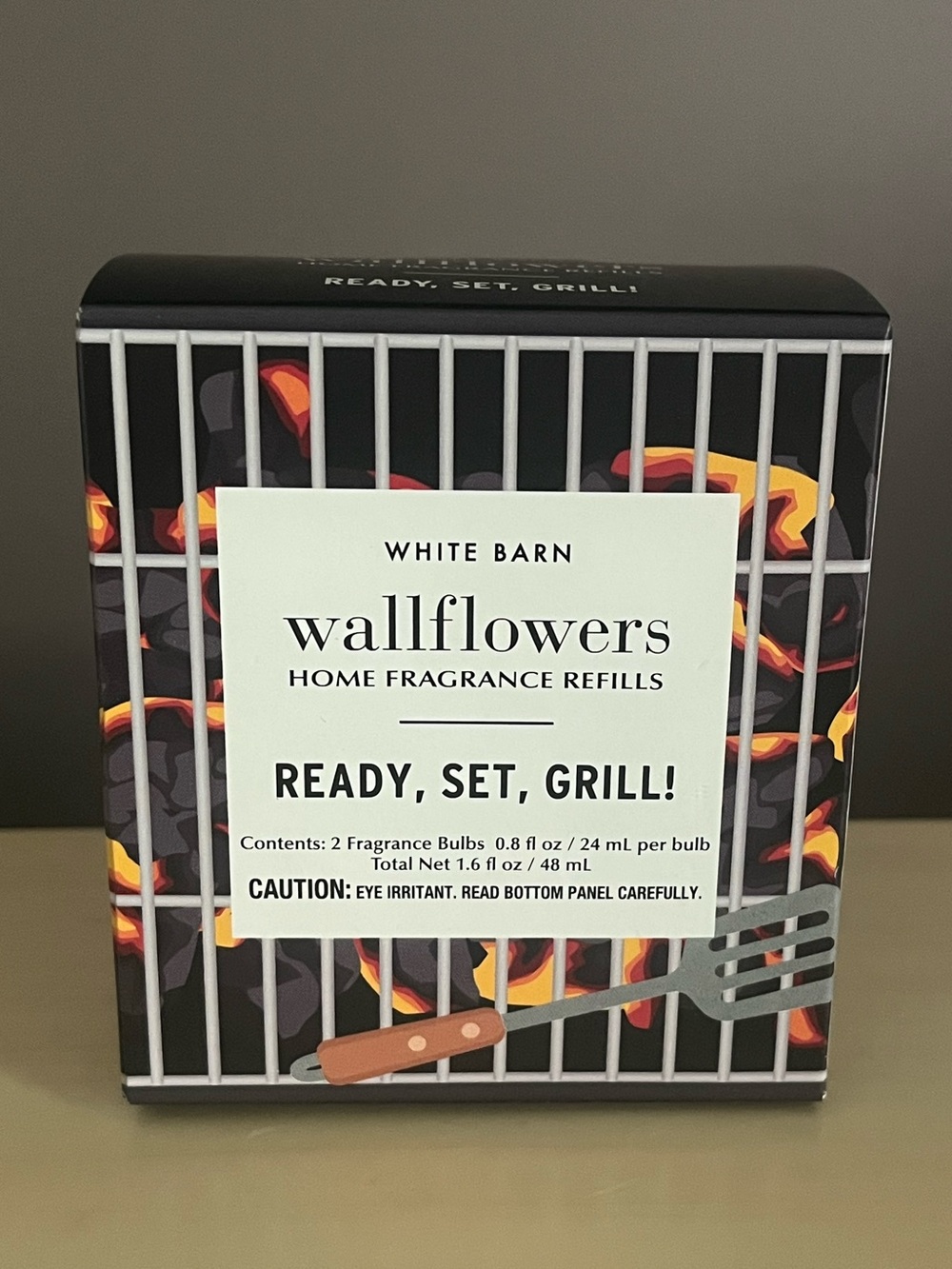New Two Pack White Barn Bath Body Works Ready, Set, Grill Wallflowers Refills